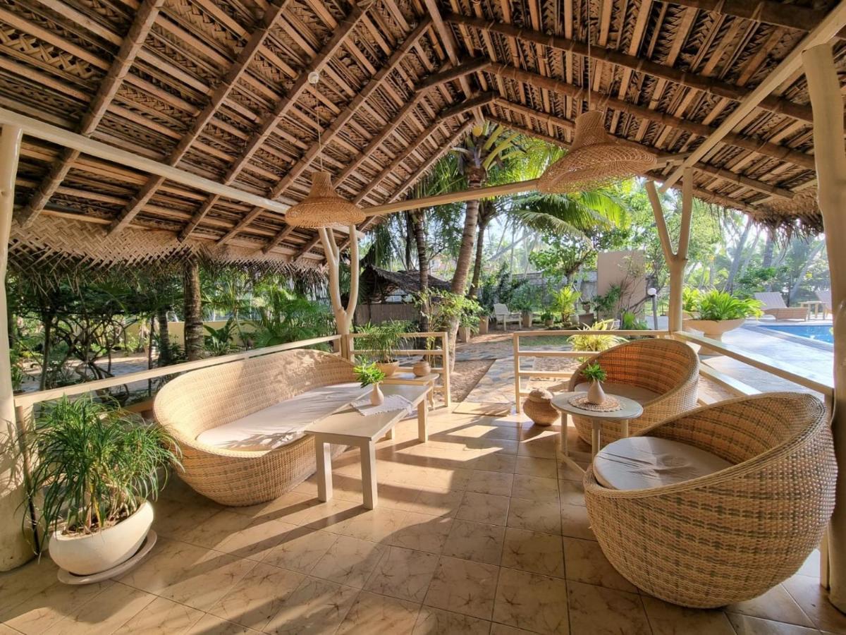 Golden Beach Paradise Tangalle Ngoại thất bức ảnh