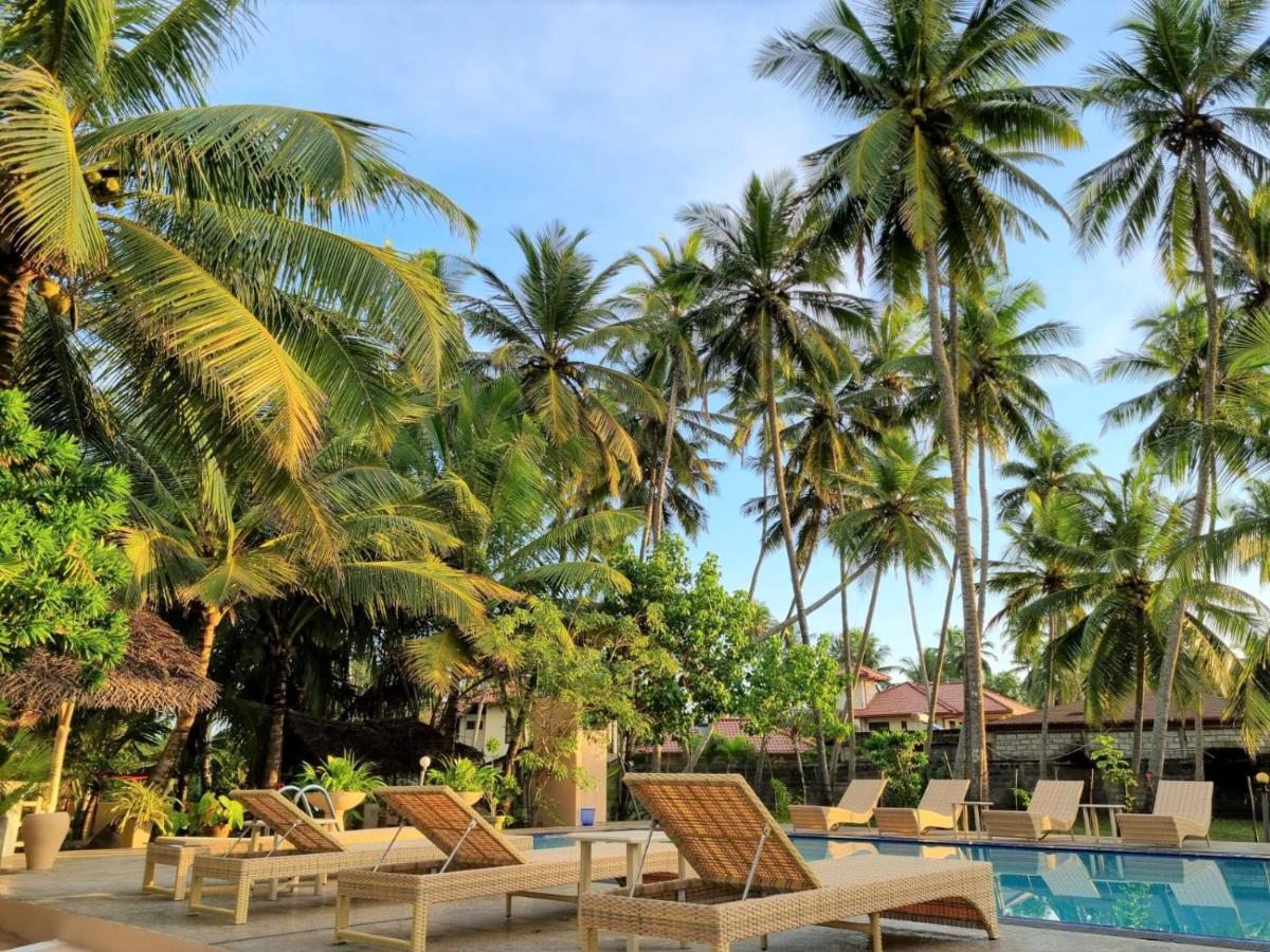Golden Beach Paradise Tangalle Ngoại thất bức ảnh