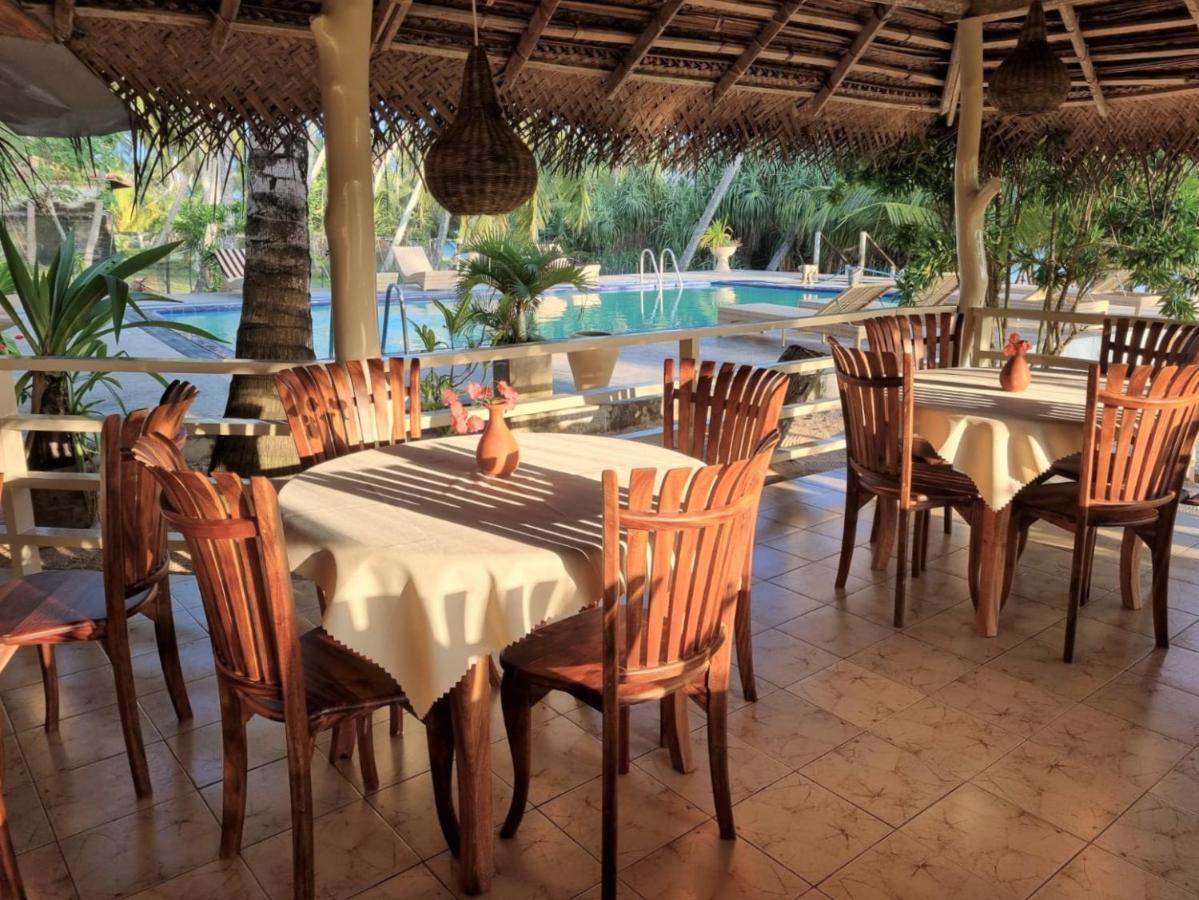Golden Beach Paradise Tangalle Ngoại thất bức ảnh