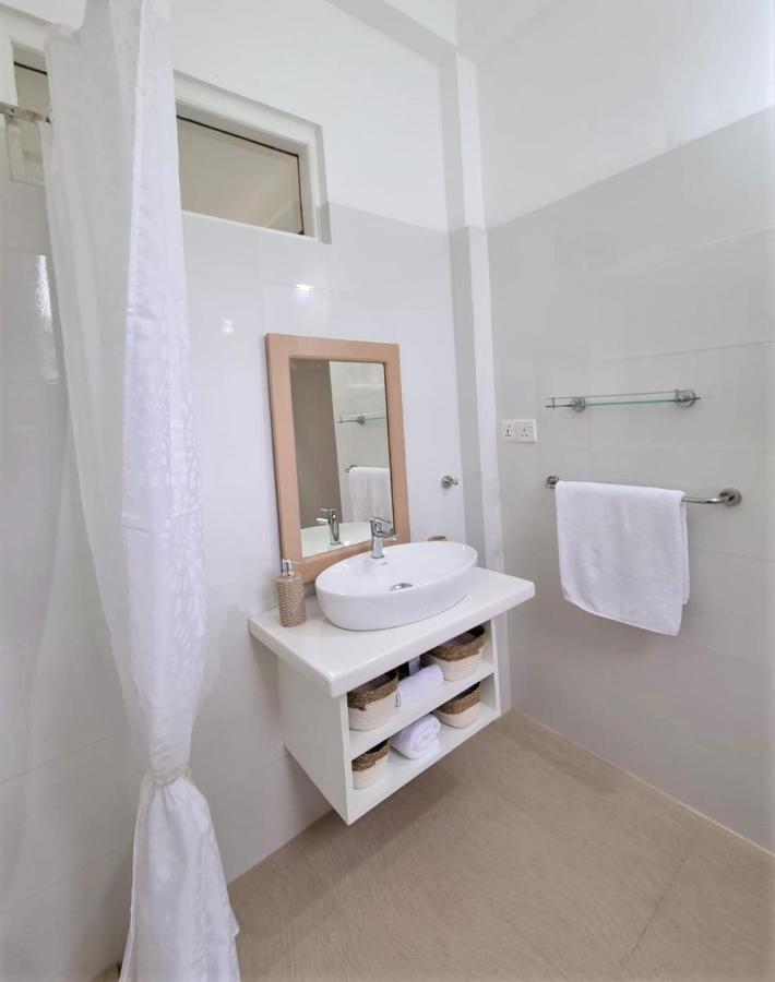 Golden Beach Paradise Tangalle Ngoại thất bức ảnh