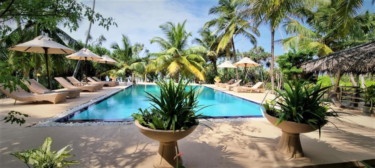 Golden Beach Paradise Tangalle Ngoại thất bức ảnh