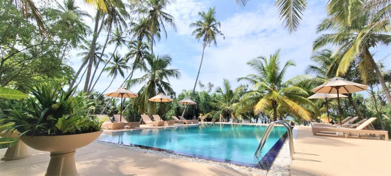 Golden Beach Paradise Tangalle Ngoại thất bức ảnh