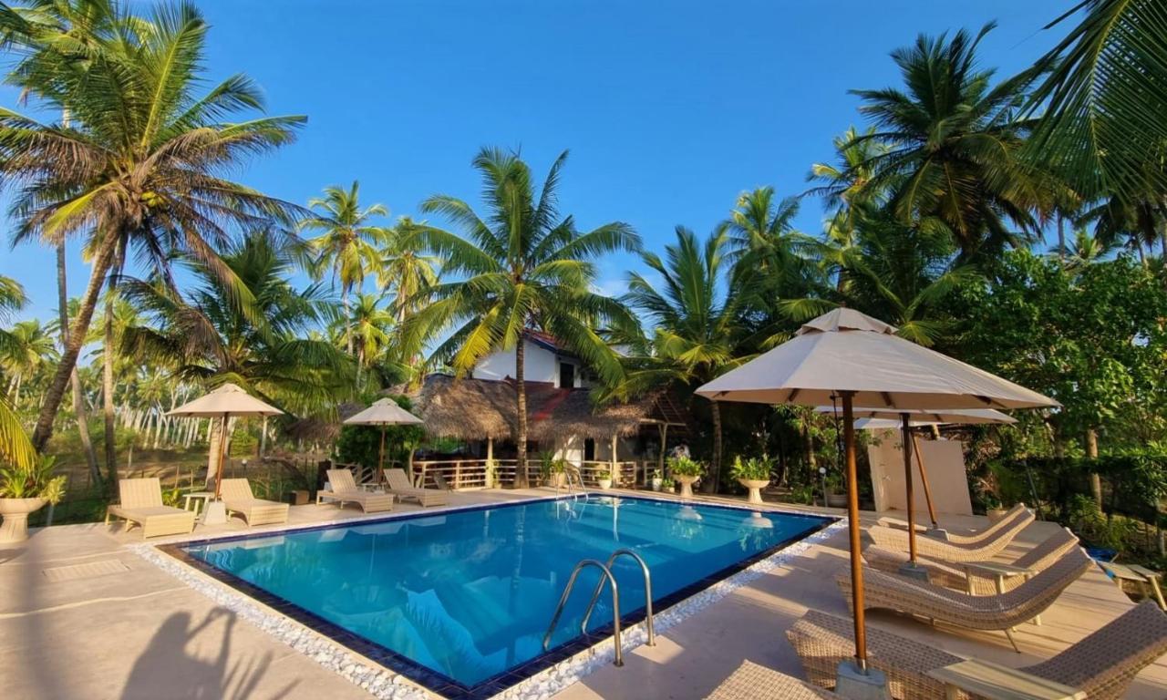 Golden Beach Paradise Tangalle Ngoại thất bức ảnh