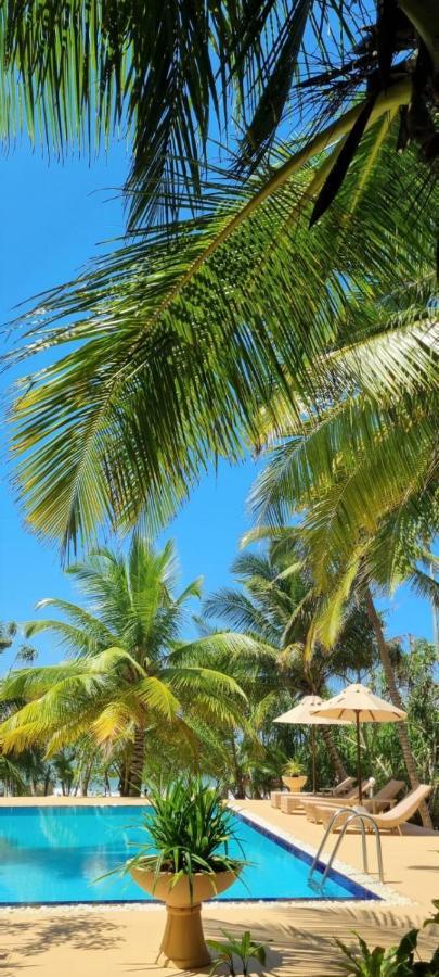 Golden Beach Paradise Tangalle Ngoại thất bức ảnh
