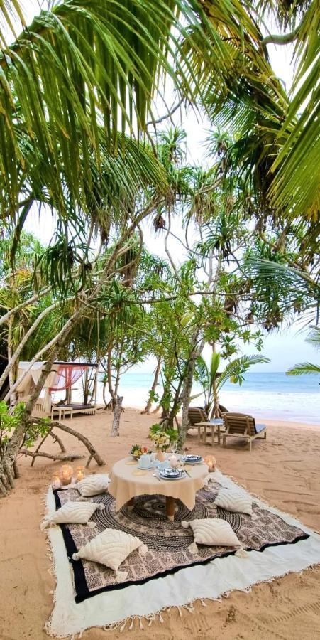 Golden Beach Paradise Tangalle Ngoại thất bức ảnh