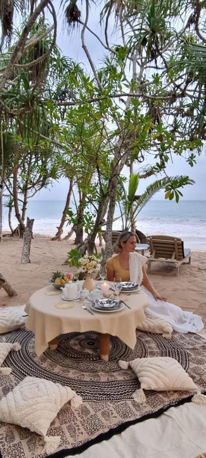 Golden Beach Paradise Tangalle Ngoại thất bức ảnh